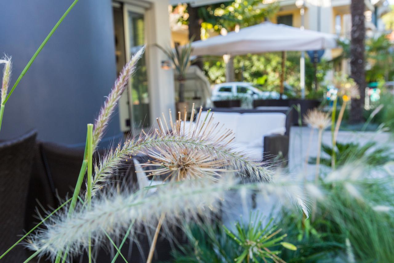 Nautilus Hotel Riccione Exterior foto