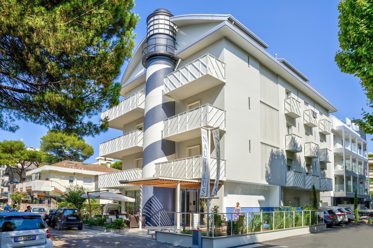 Nautilus Hotel Riccione Exterior foto